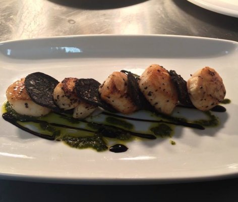 Scallops with Black Pudding – A fresh take on a fusion classic